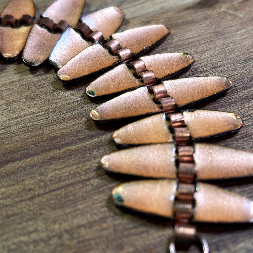 Matisse pink enameled copper bracelet - Picture 8 of 11